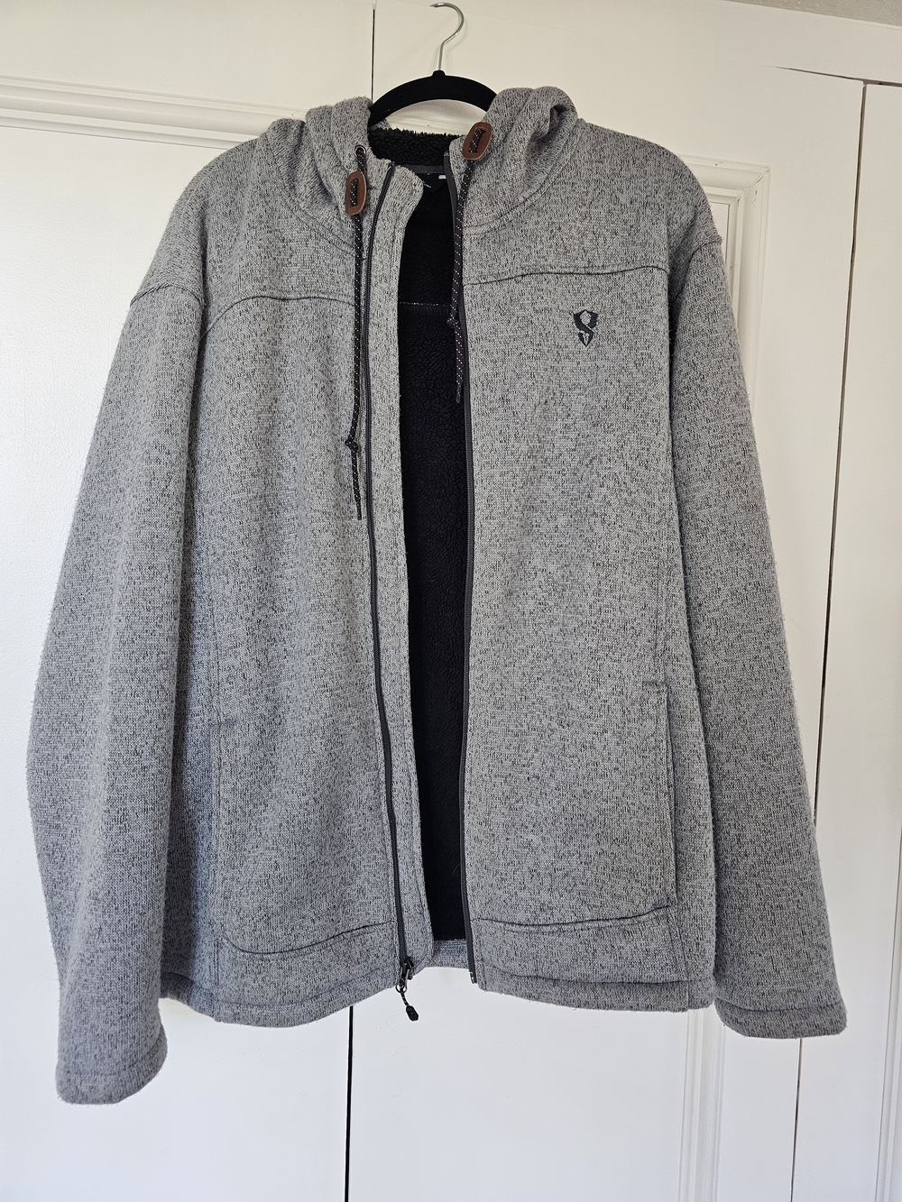 Stoic Sherpa-Lined Sweater Fleece Hoodie / 
Jacket, Large